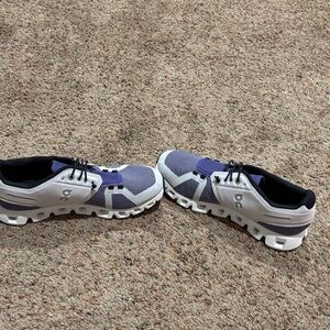 On Running Women's Shoes - White and Purple